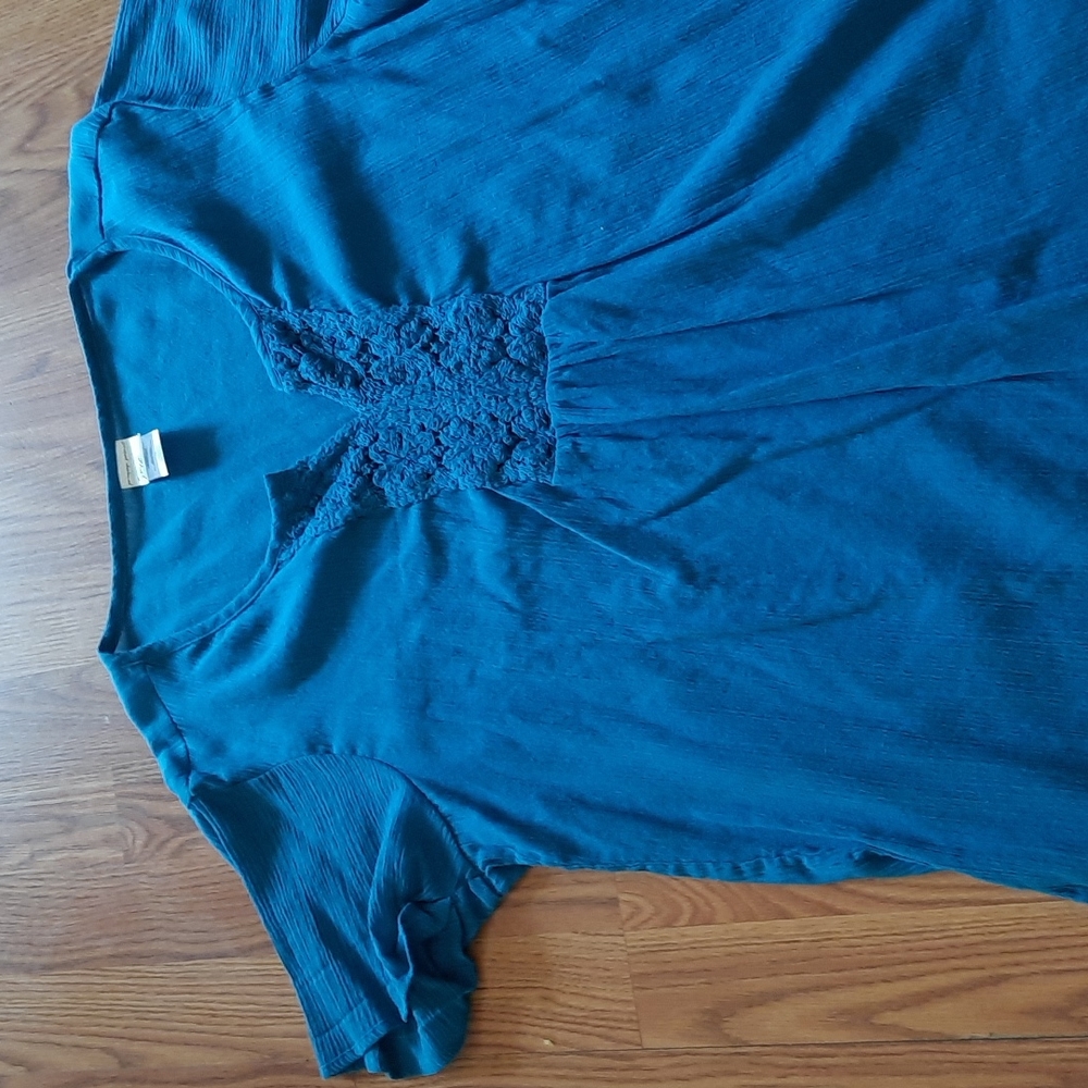Woman's  blouse